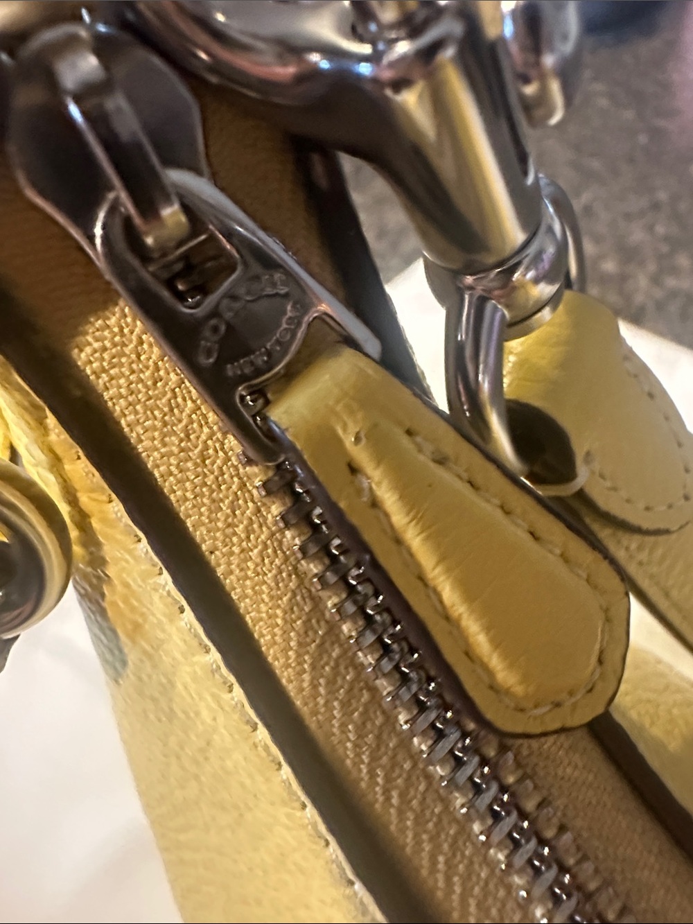 COACH Teri Hobo Pebble Leather Shoulder/Crossbody Bag in Yellow CJ517 - Picture 4 of 13